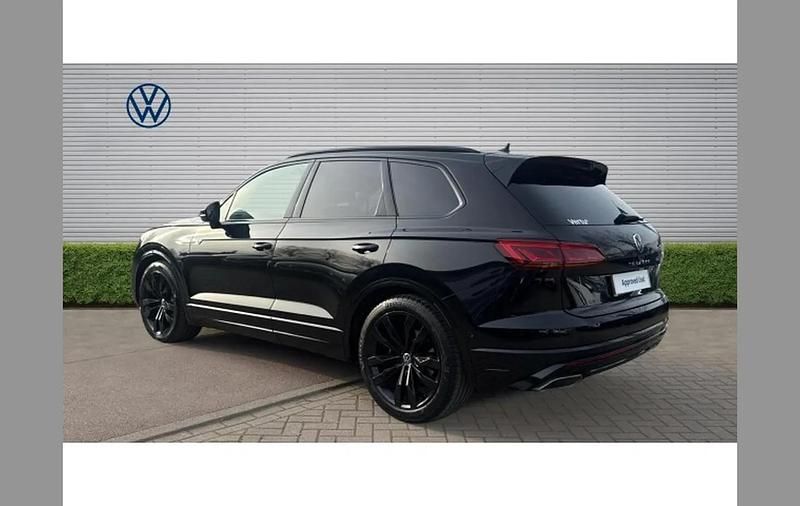 Used VW Touareg Black Edition 286 HP (210 kW) 2023 Black SUV