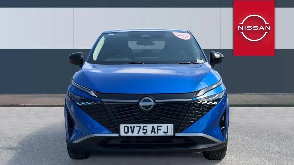 Used Nissan Qashqai Acenta Premium 140 HP (102 kW) 2025 Blue SUV