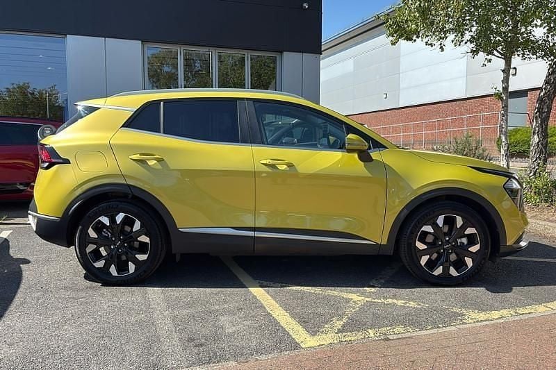 Used Kia Sportage 2024 Yellow SUV