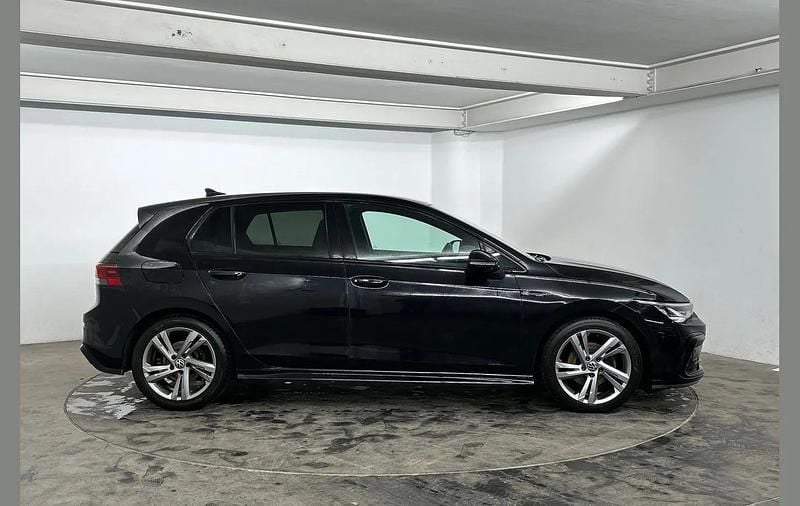 Used VW Golf VIII R-line 150 HP (110 kW) 2022 Black Hatchback