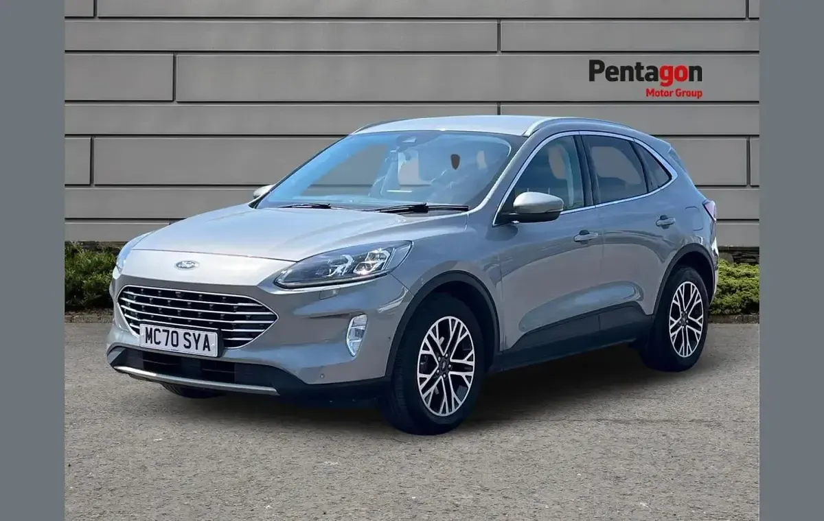 Used Ford Kuga Titanium 120 HP (88 kW) 2020 Silver SUV