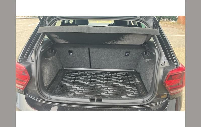 Used VW Polo SEL 95 HP (69 kW) 2019 Black Hatchback