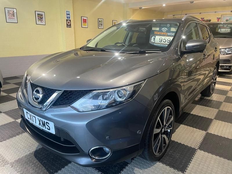 Used Nissan Qashqai Tekna 2017 Grey SUV