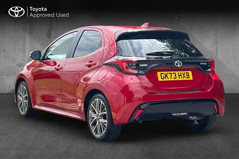 Used Toyota Yaris 114 HP (83 kW) 2023 Scarlet flare Hatchback