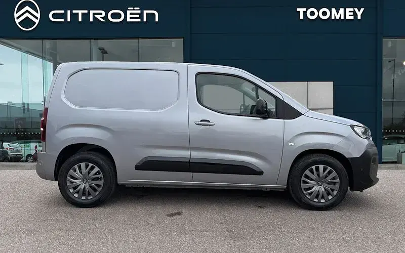 Used Citroën e-Berlingo 100 kW (136 HP) 2026 MPV