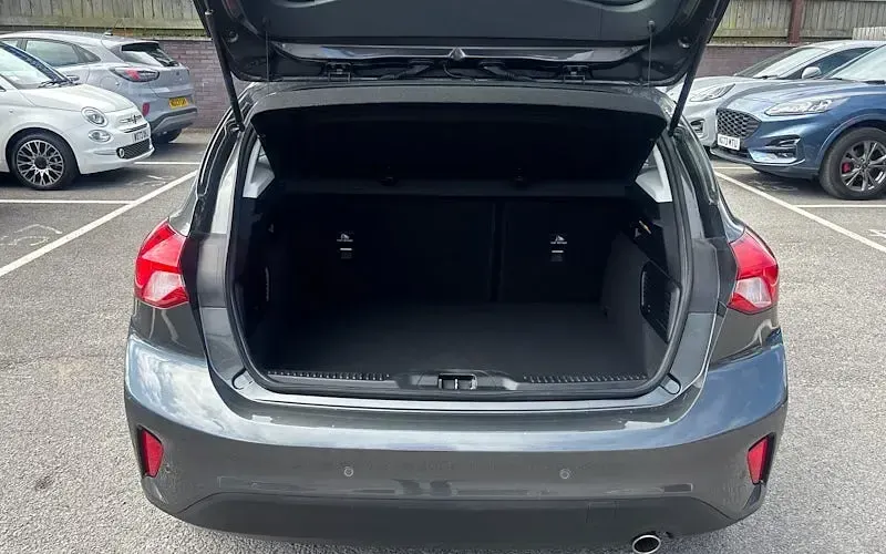 Used Ford Focus Titanium 125 HP (91 kW) 2021 Hatchback