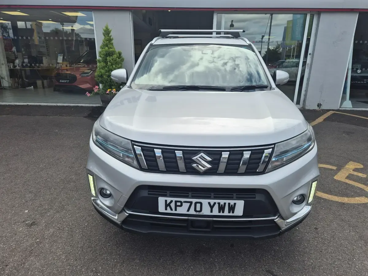 Used Suzuki Vitara SZ5 129 HP (94 kW) 2020 Silver SUV