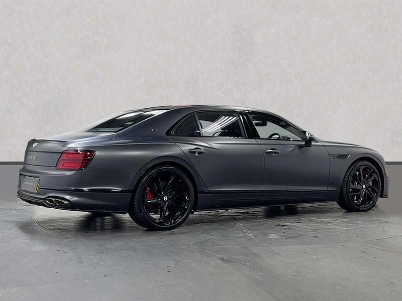 Used Bentley Flying Spur 772 HP (567 kW) 2025 Grey Sedan
