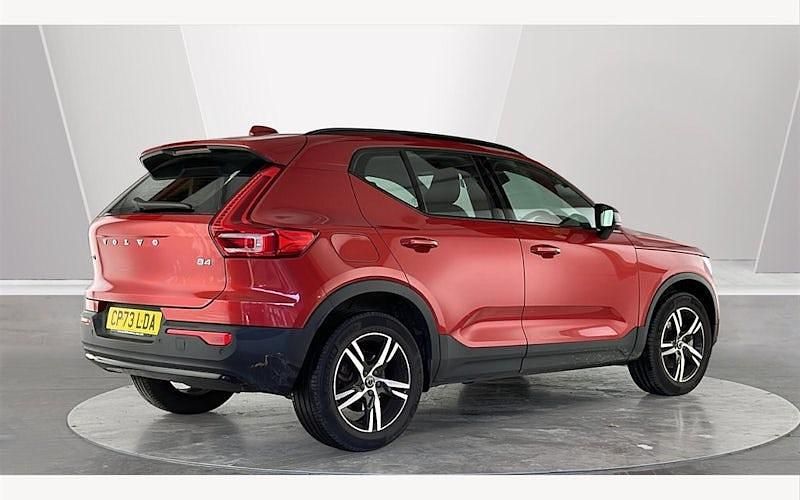 Used Volvo XC40 Plus 197 HP (144 kW) 2025 SUV