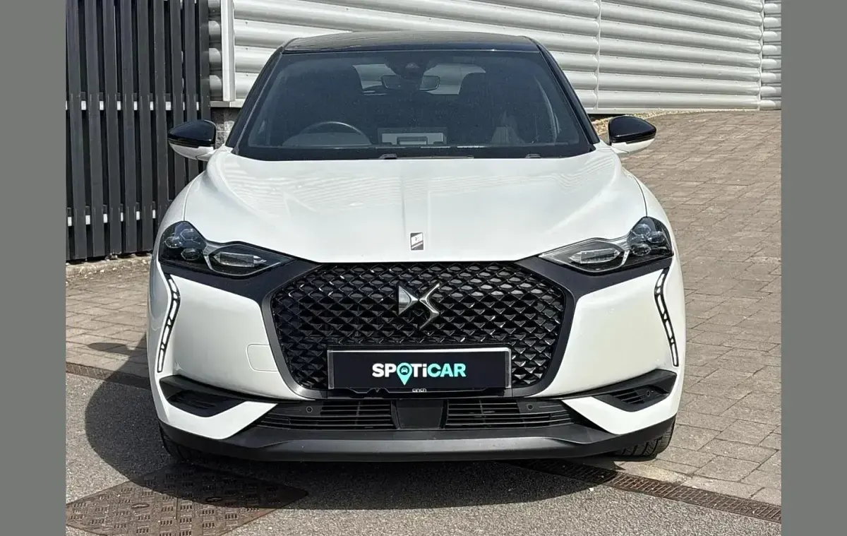 Used DS Automobiles DS3 Crossback E-Tense Performance Line Plus 100 kW (136 HP) 2022 White SUV