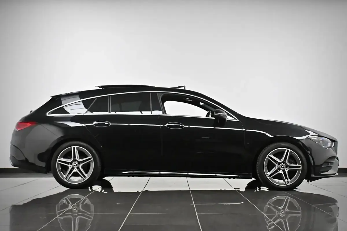 Used Mercedes CLA220 Shooting Brake AMG line 190 HP (139 kW) 2020 Black Estate