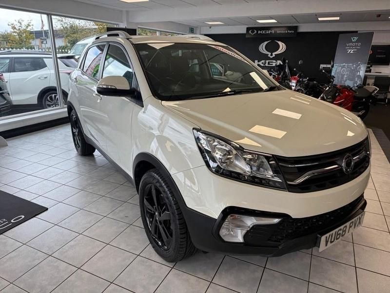 Grand white Used 2018 Ssangyong (KGM) Korando Estate | £7,490 - Image 1/4