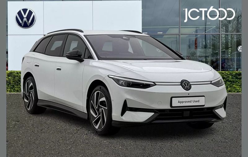 White Used 2025 VW ID.7 Pro Sedan | £37,132 - Image 1/4