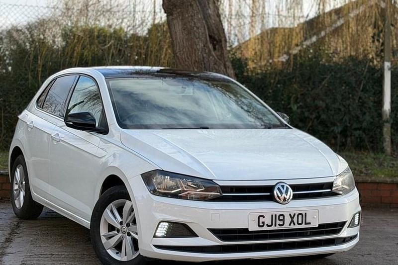 White Used 2019 VW Polo SE Hatchback | £9,995 (Fair price) - Image 1/1