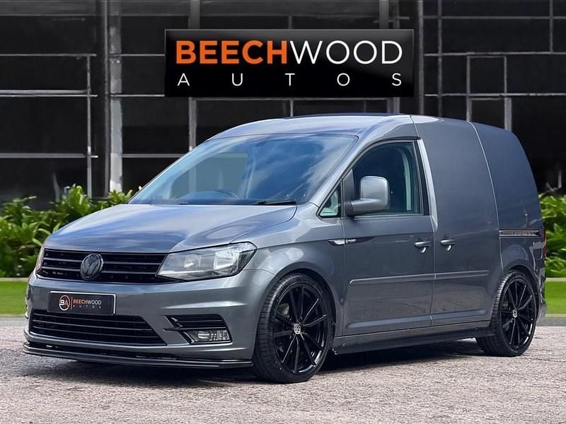 Used VW Caddy Highline 102 HP (75 kW) 2017 Grey MPV