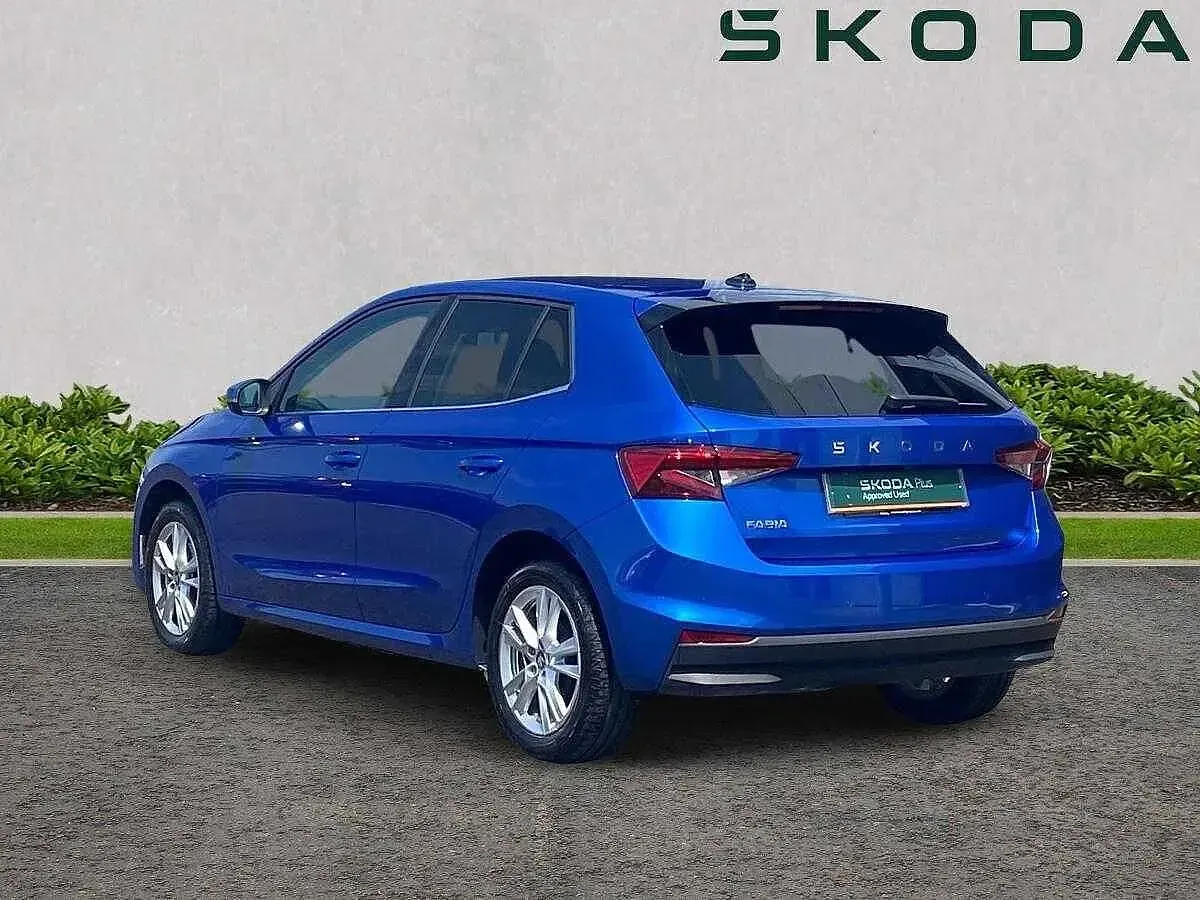 New Skoda Fabia SE L 85 HP (62 kW) 2026 Race blue metallic Hatchback
