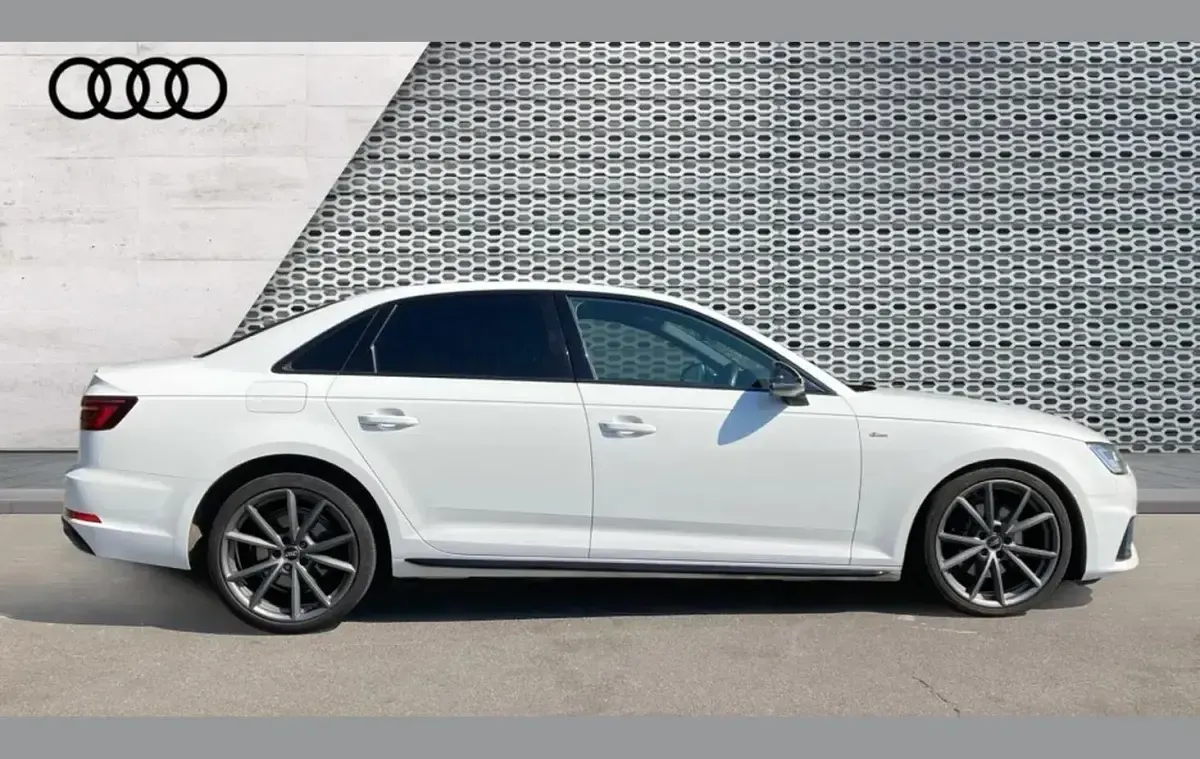 Used Audi A4 Black Edition 150 HP (110 kW) 2019 Ibis white Sedan