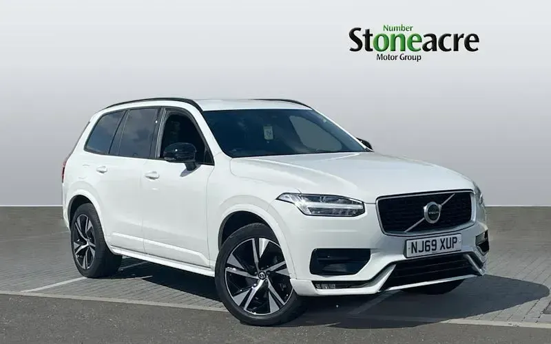 Used Volvo XC90 R-Design 235 HP (172 kW) 2021 SUV