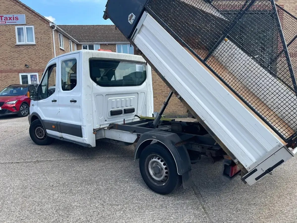 Used Ford Transit 130 HP (95 kW) 2017 White Van