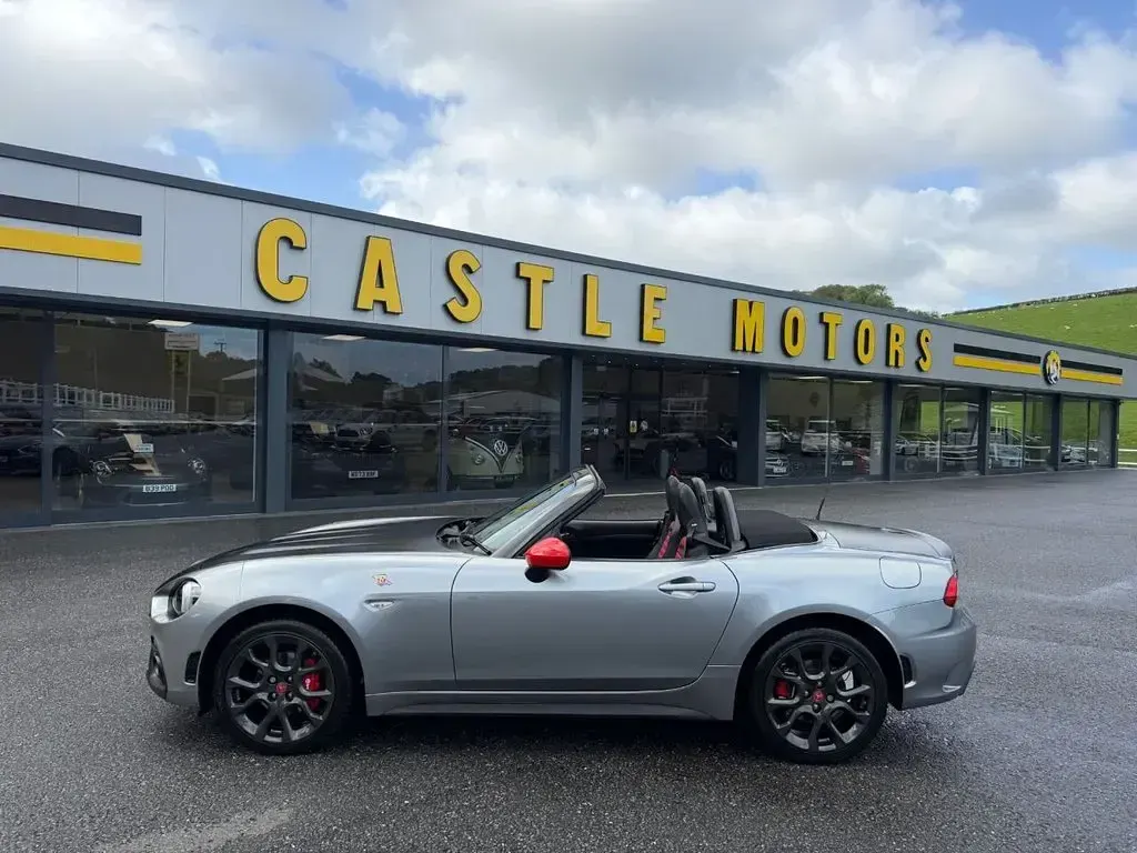 Used Abarth 124 Spider 170 HP (125 kW) 2018 Grey Cabriolet
