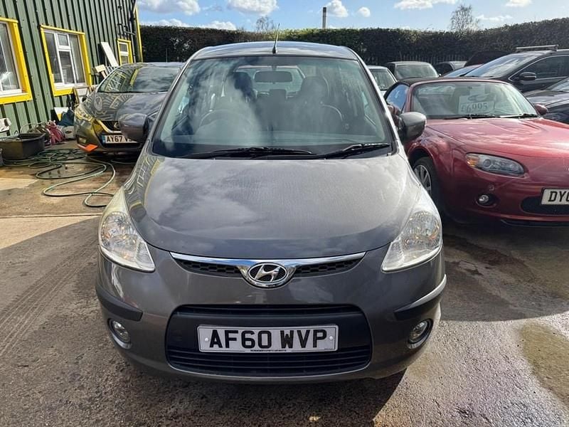Used Hyundai i10 Comfort 78 HP (57 kW) 2010 Grey Hatchback