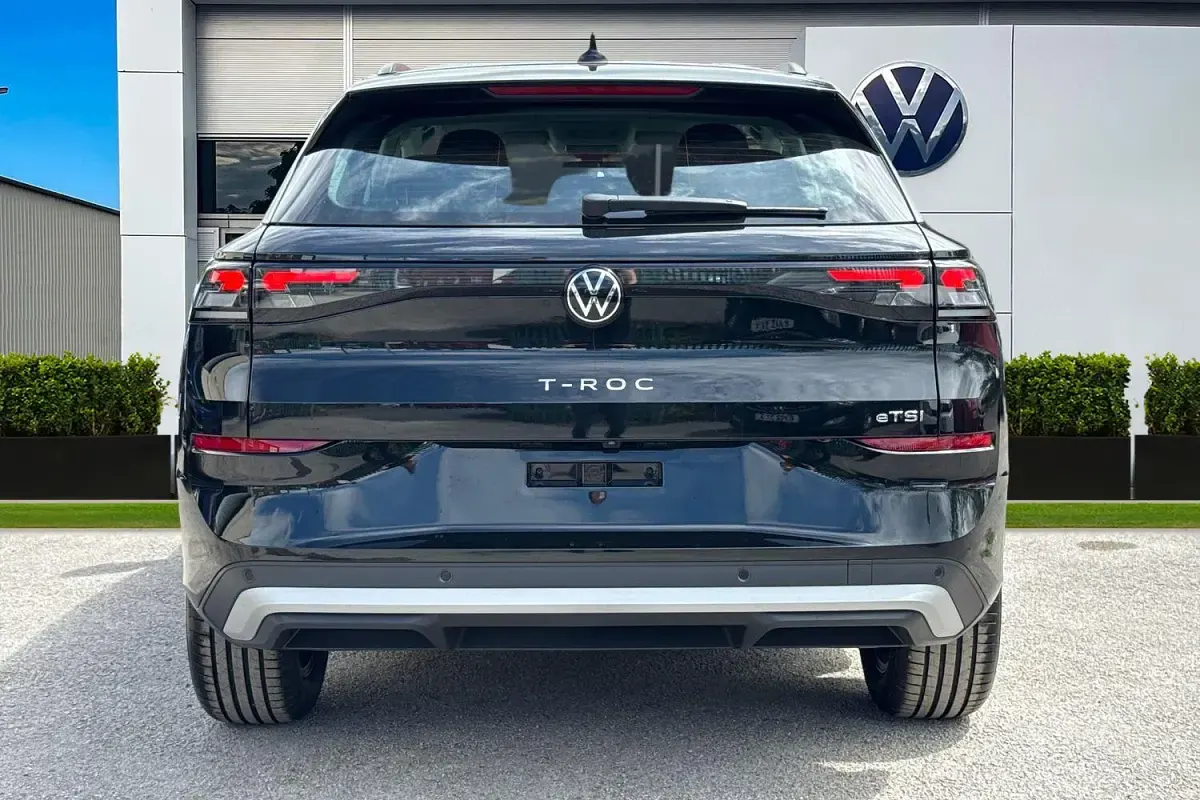 New VW T-Roc S 150 HP (110 kW) 2026 Black SUV