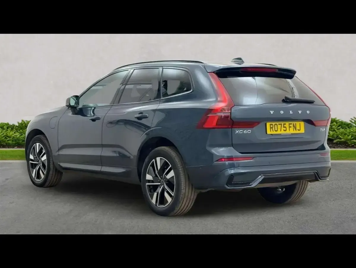 Used Volvo XC60 Plus 345 HP (253 kW) 2025 Blue SUV