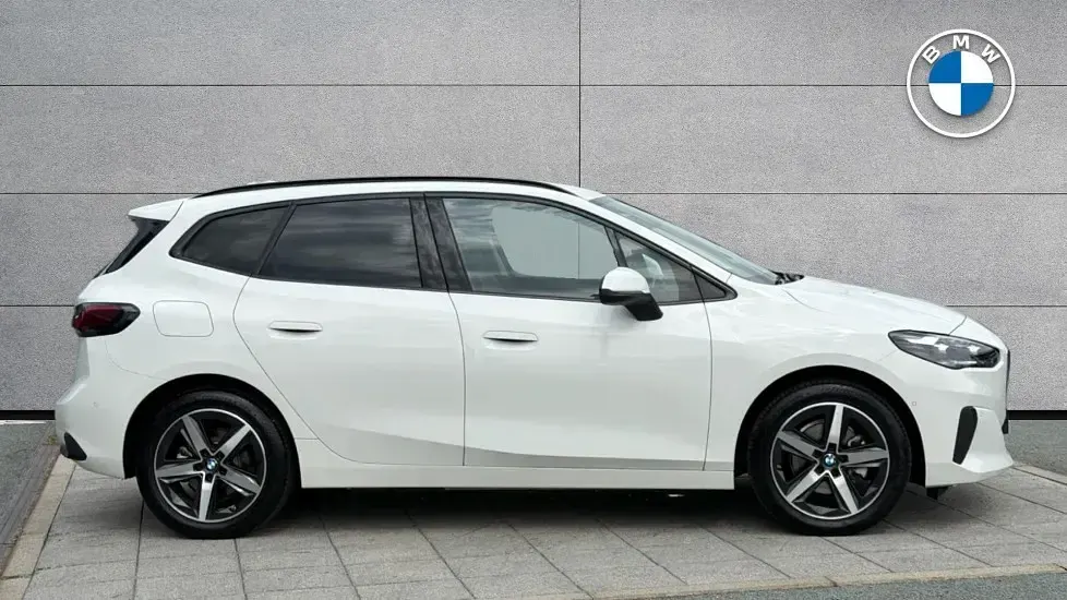 Used BMW 225 Active Tourer Sport Line 242 HP (177 kW) 2025 White MPV