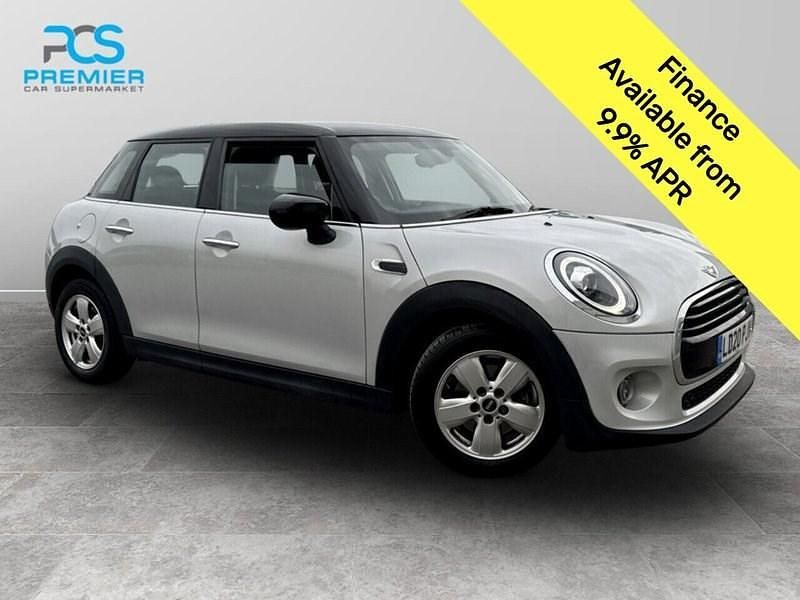 Silver Used 2020 Mini Cooper Classic Hatchback | £13,595 (Fair price) - Image 1/3