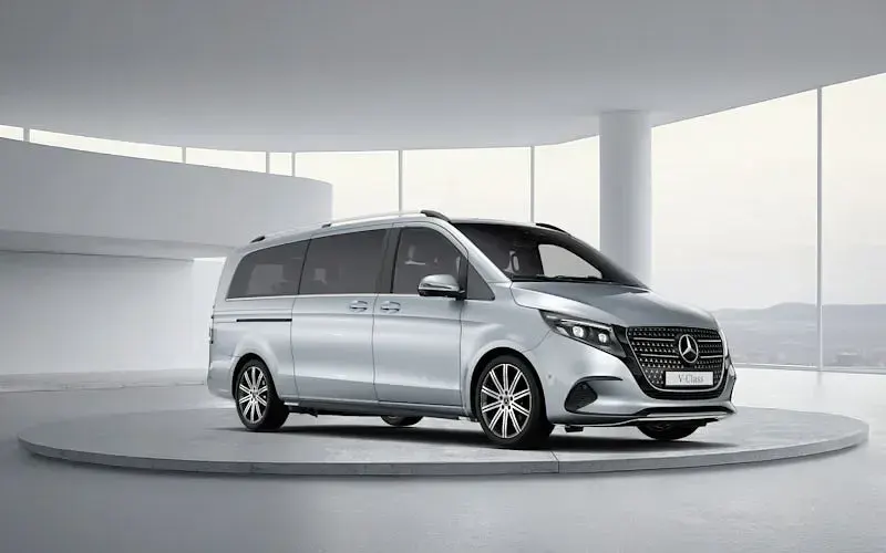 Used Mercedes V300 Premium 237 HP (174 kW) 2026 MPV