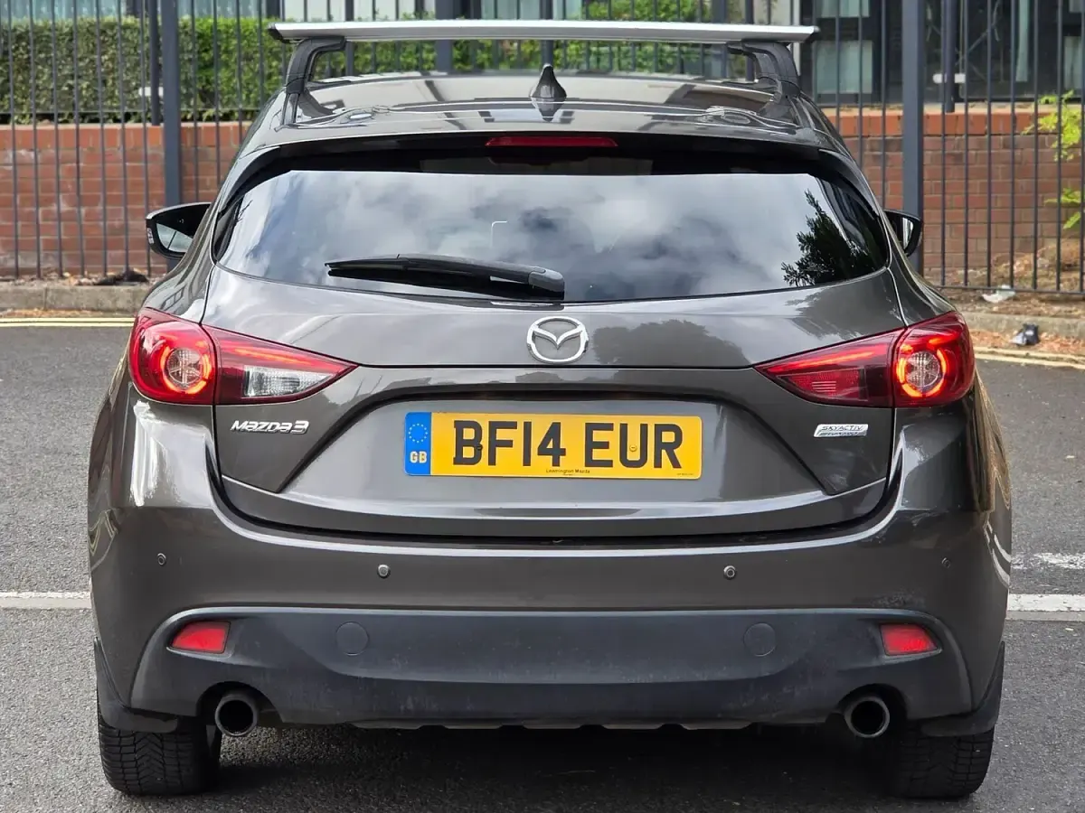 Used Mazda 3 Inclusive 165 HP (121 kW) 2014 Grey Hatchback
