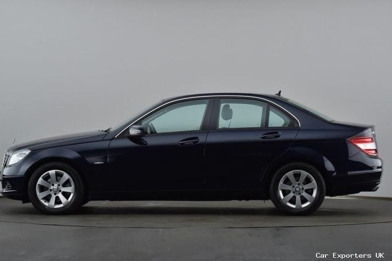 Used Mercedes C200 136 HP (100 kW) 2010 Sedan