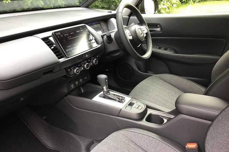 Used Honda Jazz Advance 122 HP (89 kW) 2025 Blue Hatchback