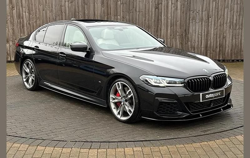 Used BMW M550 Comfort Edition 523 HP (384 kW) 2023 Black Sedan