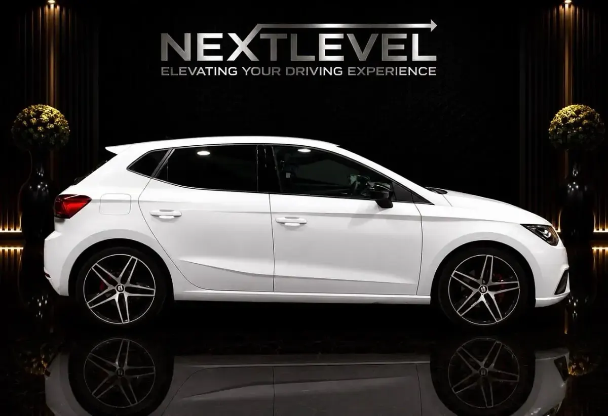 Used Seat Ibiza FR Sport 115 HP (84 kW) 2020 White Hatchback