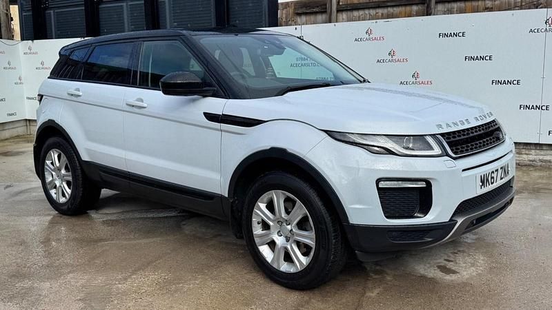 Used Land Rover Range Rover evoque SE 2017 White Estate