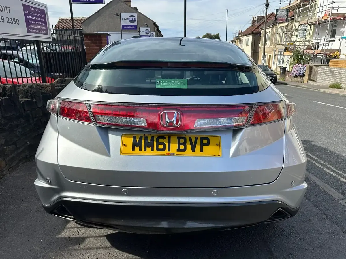 Used Honda Civic ES 138 HP (101 kW) 2012 Silver Hatchback