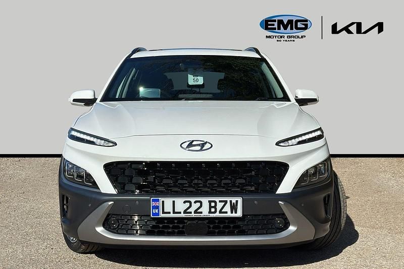 Used Hyundai Kona Ultimate 141 HP (103 kW) 2022 White SUV