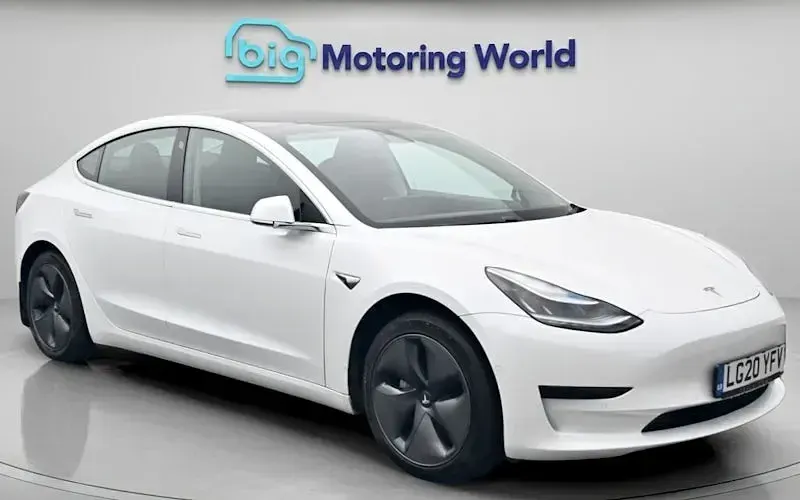 Used Tesla Model 3 Standard Range 180 kW (245 HP) 2021 Sedan