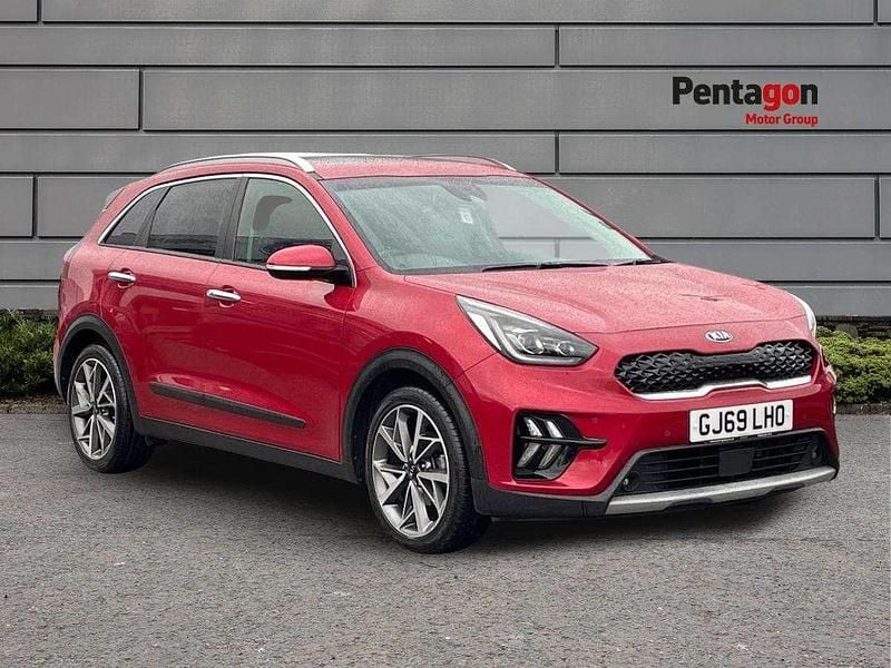 Red Used 2019 Kia Niro 4 SUV | £14,795 (Fair price) - Image 1/4