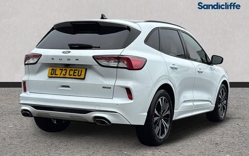 Used Ford Kuga ST-Line X 190 HP (139 kW) 2023 White SUV