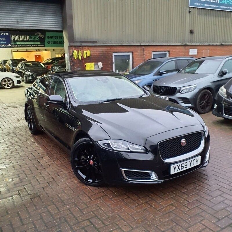 Black Used 2019 Jaguar XJ S Sedan | £21,995 - Image 1/4