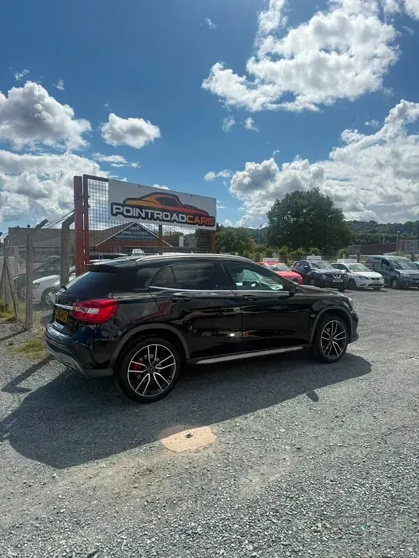 Used Mercedes GLA200 AMG line 134 HP (98 kW) 2016 Black SUV
