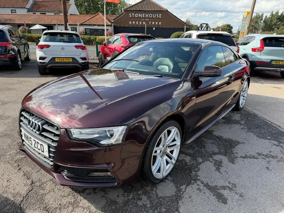Used Audi A5 S-Line 177 HP (130 kW) 2015 Red Coupe