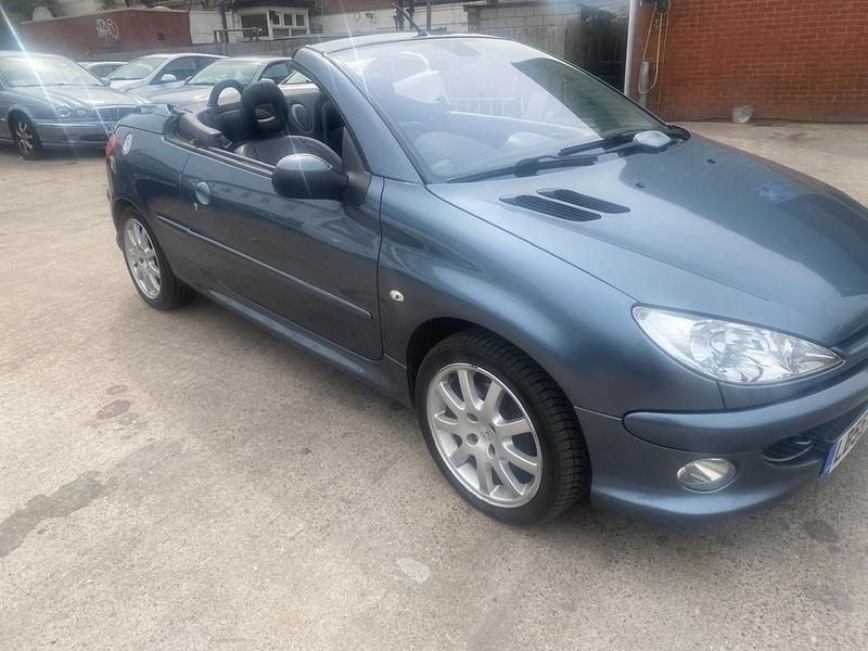 Grey Used 2005 Peugeot 206 Allure Cabriolet | £1,495 (Fair price) - Image 1/4