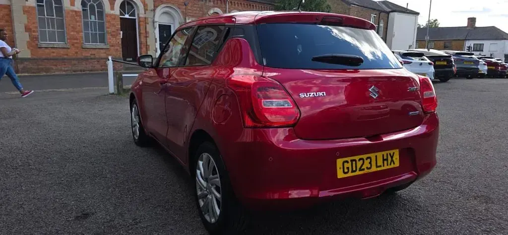 Used Suzuki Swift SZ-T 83 HP (61 kW) 2023 Red Hatchback