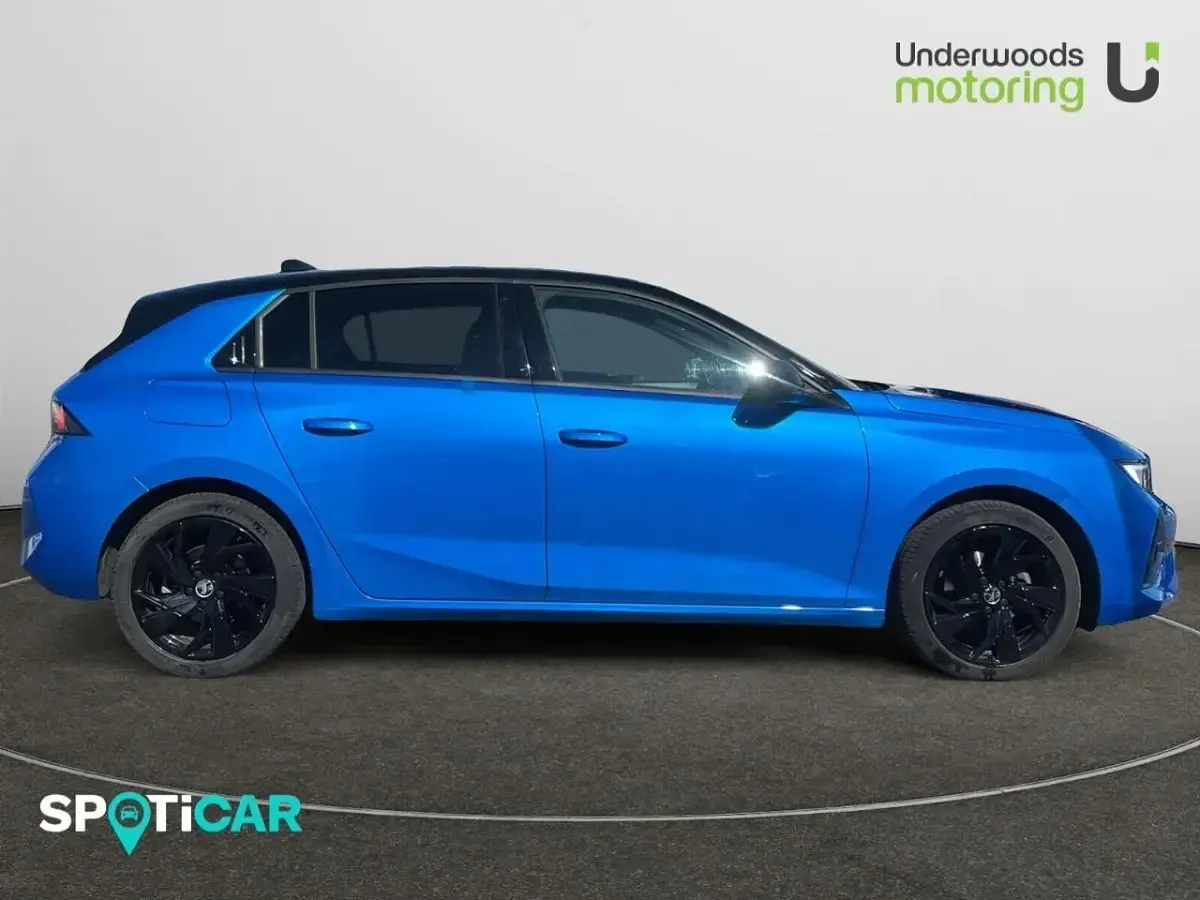 Used Vauxhall Astra S 128 HP (94 kW) 2024 Blue Hatchback