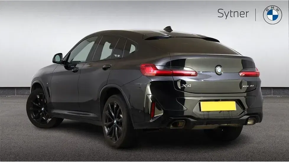 Used BMW X4 M Sport 187 HP (137 kW) 2022 Black SUV