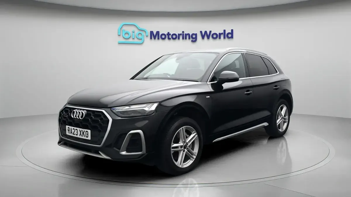 Used Audi Q5 S-Line 299 HP (219 kW) 2023 Black SUV