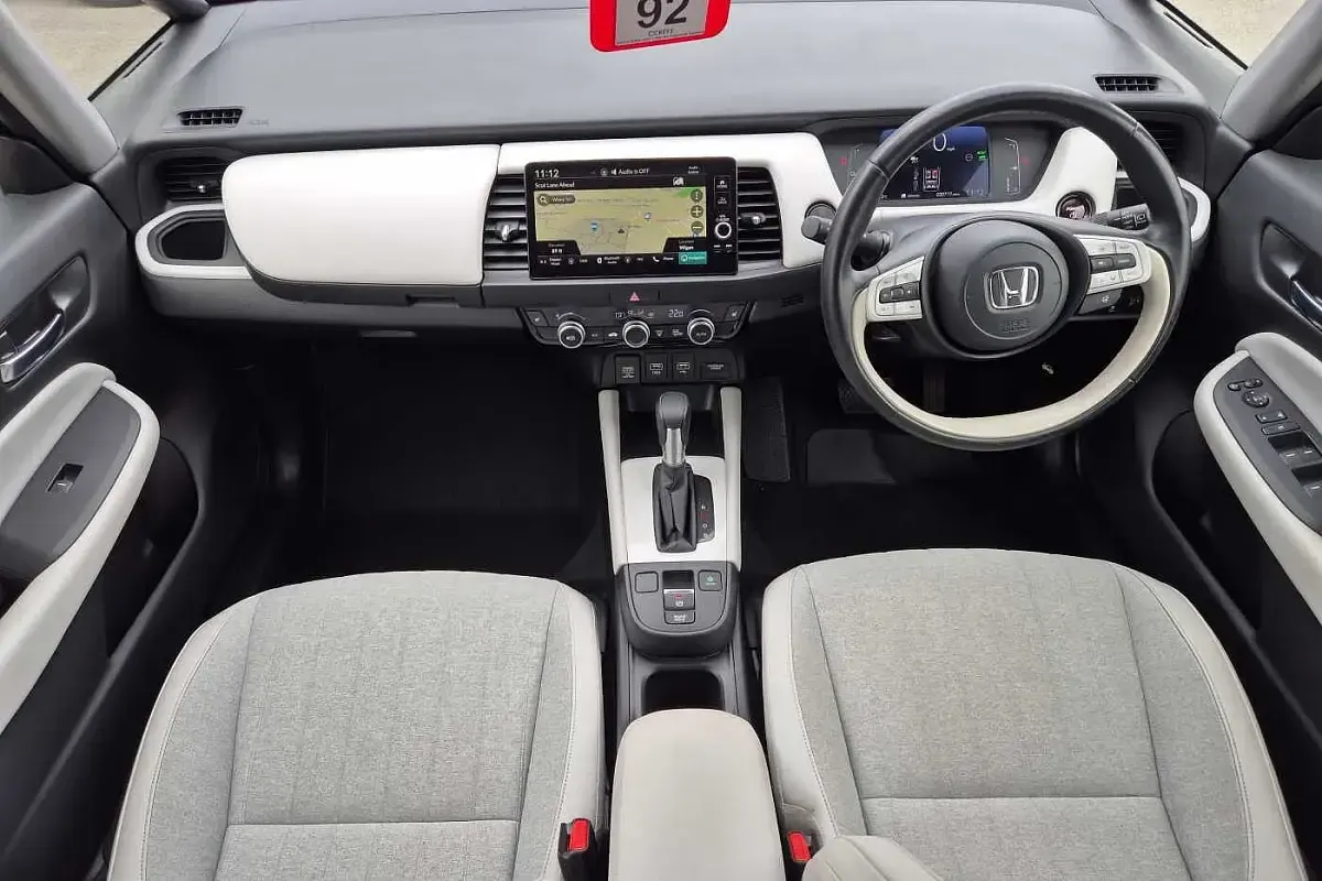 Used Honda Jazz Hybrid 109 HP (80 kW) 2022 Black Hatchback